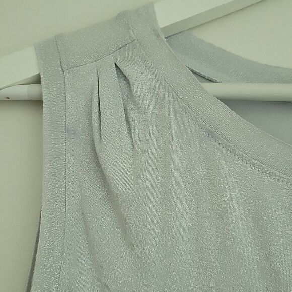 T Tahari top - Picture 4 of 7